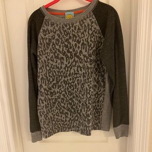 Leopard sweatshirt